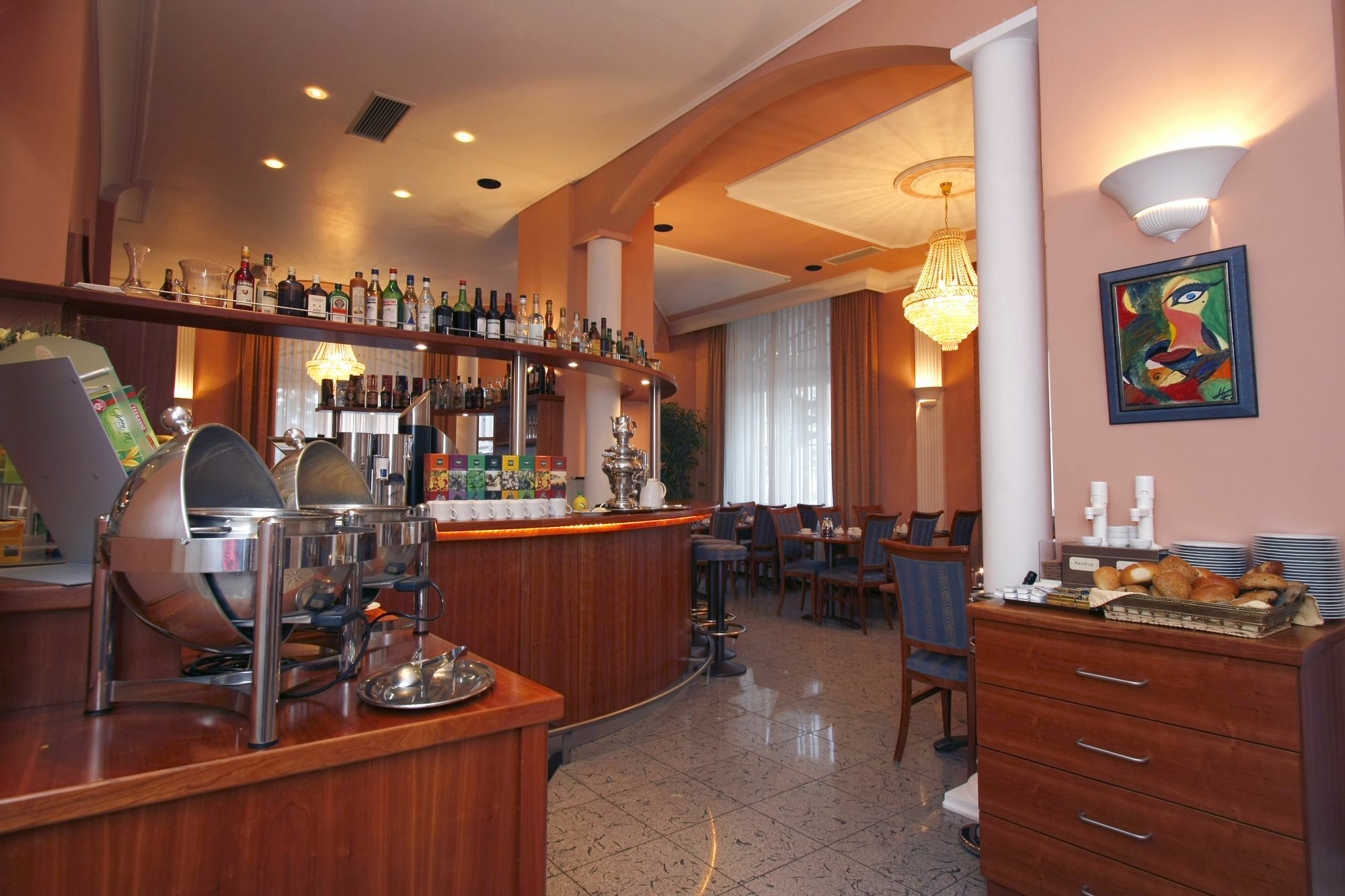 Apartment Hotel Kral - Business Hotel & Serviced Apartments Erlangen Esterno foto